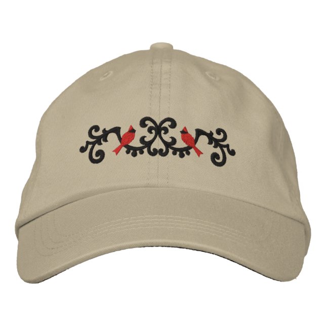 Gorra Bordada Hierro forjado y cardenales (Anverso)