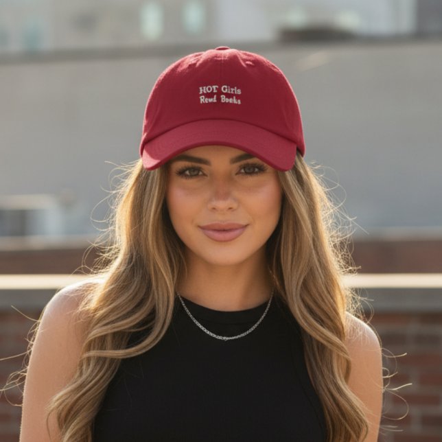 Gorra Bordada Hot Girls Read Books in Red (Subido por el creador)