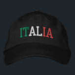 Gorra Bordada ITALIA Verde italiano blanco y rojo sobre negro<br><div class="desc">ITALIA bordeada con la bandera italiana Colores de blanco verde y rojo sobre gorra de algodón negro. Hace un regalo maravilloso para cualquiera que adora el hermoso país de Italia!</div>