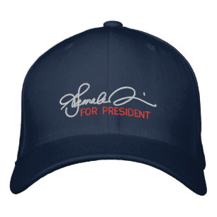 GORRA BORDADA KAMALA HARRIS PARA PRESIDENTE