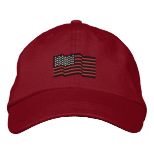 Gorra Bordada La delgada cola de las líneas rojas bordeada