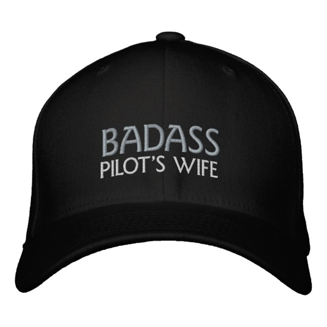 Gorra Bordada La esposa del piloto de Badass está embrojada en l (Anverso)