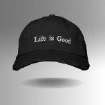 Gorra Bordada La vida es buena<br><div class="desc">Adoptar positivismo con el gorro de béisbol bordado "La vida es buena". Diseñado a partir del 100% de algodón y lavado con prendas de vestir para una suavidad extrema, este tapón de 6 paneles, no estructurado y de baja altura, ofrece comodidad y estilo. El cierre trasero ajustable garantiza un ajuste...</div>
