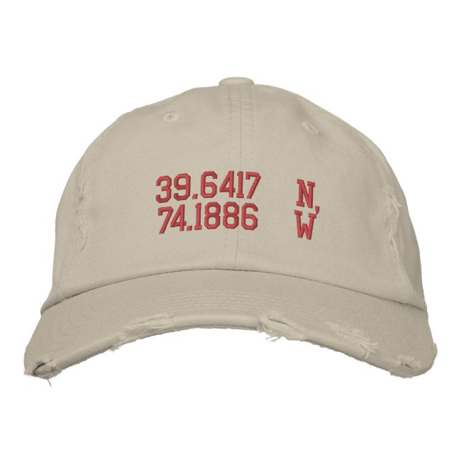 GORRA BORDADA LATITUDES LONGITUDES LBI (Anverso)