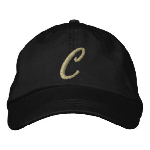 Gorra Bordada Letra bordina monograma C inicial