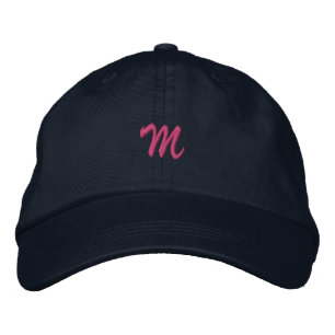 Gorra Bordada Letra manuscrita M