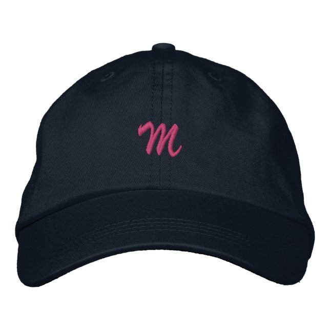 Gorra Bordada Letra manuscrita M (Anverso)