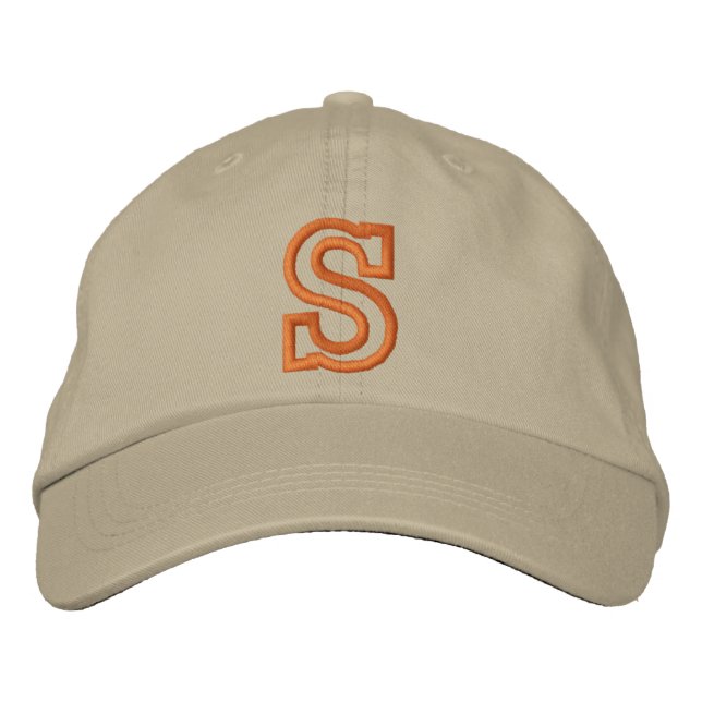 Gorra Bordada Letra "S" minúscula atlética (Anverso)