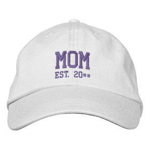 Gorra Bordada Mamá Año Este. Plantilla de texto púrpura