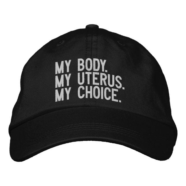 Gorra Bordada Mi cuerpo mi útero mi elección blanco negro minima (Anverso)