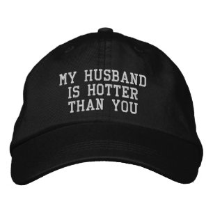 Gorra Bordada Mi marido está más caliente que tu regalo de Navid