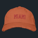 Gorra Bordada MIAMI Fuchsia y el estilo de la cosecha Naranja<br><div class="desc">MIAMI Fuchsia gorra de algodón Naranja de estilo vintage bordado. Hace un regalo maravilloso para cualquiera que ame Miami FL! Si prefiere tener su texto personal, simplemente seleccione el botón "Personalizar esta plantilla" para introducir su elección de texto personalizado. El bordado también es personalizable a otras opciones de color seleccionando...</div>