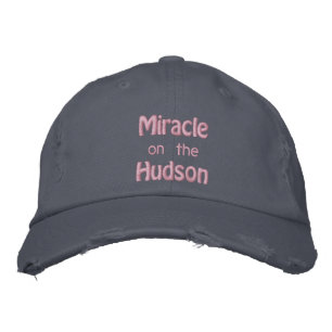 Gorra Bordada Milagro en el río Hudson
