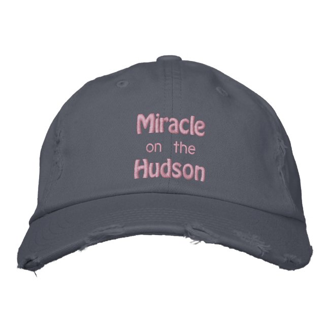 Gorra Bordada Milagro en el río Hudson (Anverso)