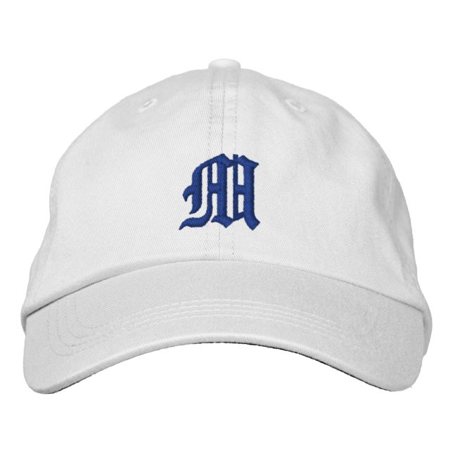 Gorra Bordada Monograma azul de caligrafía clásica (Anverso)