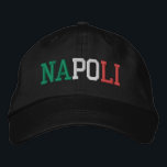 Gorra Bordada NAPOLI "Nápoles" Bandera de Italia Colores Verde R<br><div class="desc">NAPOLI "Nápoles" nombre de ciudad italiana bordado con la bandera de Italia Colores de color Blanco Verde y Rojo sobre gorra de algodón negro. Hace un regalo maravilloso para cualquiera que adora el hermoso país de Italia!</div>