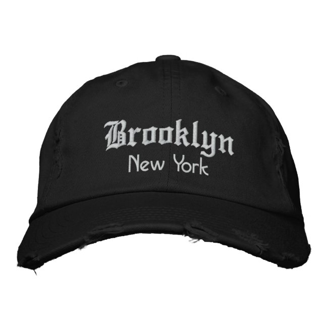 Gorra Bordada negrita de brooklyn (Anverso)
