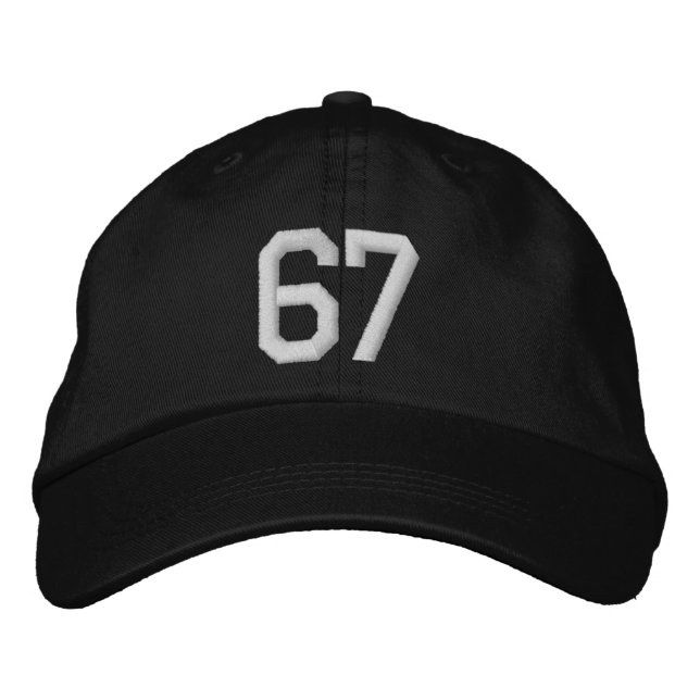 Gorra Bordada Number 67 Cap for Teenagers, Gen Z, Youths (Anverso)