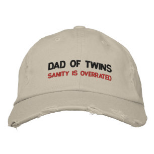 GORRA BORDADA PAPÁ DE GEMAS; LA SANIDAD ES SUPERVISADA