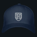 Gorra Bordada Personalizado de tipografía moderna y simple de pa<br><div class="desc">Dad Simple Modern Typography Personalizado Embroidered Baseball Cap presenta el sencillo y moderno texto bordado "Dad". Perfecto como regalo para papá por el Día del Padre,  Navidades,  cumpleaños y más. Creado por Evco Studio www.zazzle.com/store/evcostudio</div>