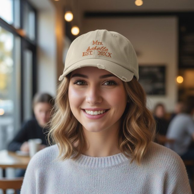 Gorra Bordada Personalized embroidered Mrs. hat - Customized  (Subido por el creador)