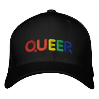 GORRA BORDADA QUEER