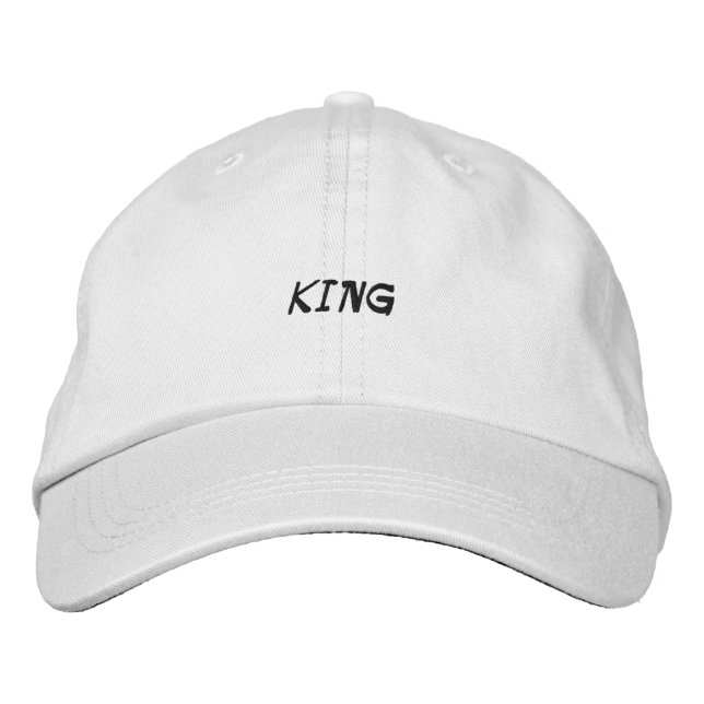 Gorra Bordada Rey Blanco Texto Negrita Ajustable Casual Elegante (Anverso)