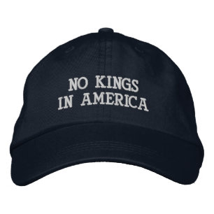 Gorra Bordada Sin Reyes en América Patriótica