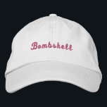 Gorra Bordada Sombrero de viaje Bombshell rosa blanco para fiest<br><div class="desc">Haz que todos sepan quién es la más sexy.</div>