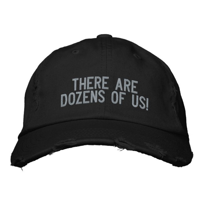Gorra Bordada "¡Somos docenas!" (Anverso)