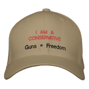 Gorra Bordada Soy un conservador: armas = libertad
