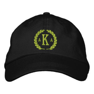 Gorra Bordada Su bordado en monograma 3 letras y laureles