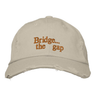 Gorra Bordada Superar la brecha