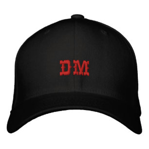 Gorra Bordada tapón DM