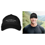 Gorra Bordada Texto de negocios blancos bordado en la tapa<br><div class="desc">Límite que puede personalizar escribiendo su nombre de negocio, ciudad o ciudad y estado. El texto será bordado en la tapa. El color del hilo de discusión es blanco. Puede incluirlo en sus productos promocionales, regalar artículos o regalos a sus clientes o clientes, una estrategia de marketing para promocionar su...</div>