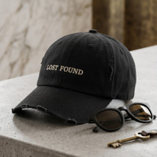 Gorra Bordada Tipografía Angustiada Encontrada Perdida Minimalis