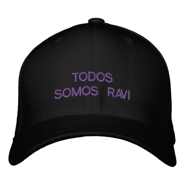 Gorra Bordada Todos Somos Ravi (Anverso)