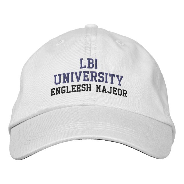 GORRA BORDADA UNIVERSIDAD LBI (TM) PRINCIPAL ENGLEESH (Anverso)