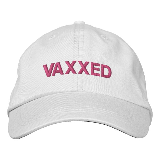 Gorra Bordada Vaxxed, Vacunado, rosa caliente y blanco (Anverso)