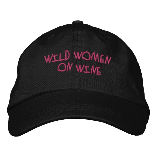 Gorra Bordada Wild Women on Wine Embroidered Hat (Anverso)