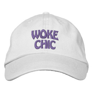 Gorra bordada WOKE CHIC