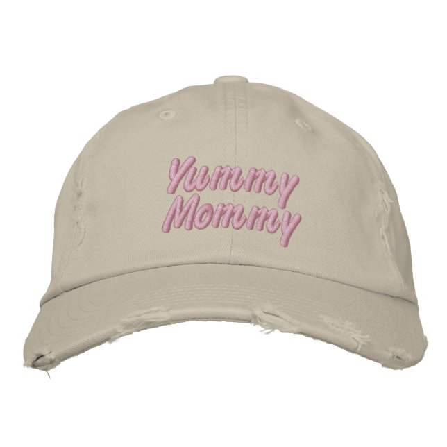 Gorra Bordada Yummy Mommy (Anverso)