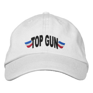 Gorra con bordado de arma más alta