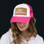 Gorra de béisbol<br><div class="desc">Muéstrate lo mejor con el gorra de este camionero rosado con un falso purpurina de oro que dice "pureza en la pureza". Es genial para los días del "mal cabello". Personalizar que haga que las palabras lean lo que usted desea.</div>