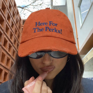 Gorra de béisbol bordada con cita sarcástica