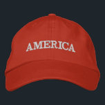 Gorra de béisbol rojo bordado de Estados Unidos<br><div class="desc">América está bordada en blanco sobre esta gorra roja de béisbol de unisex o cualquier gorra de color que elija. Una forma perfecta de mostrar tu patriotismo el 4 de julio,  Día de la Conmemoración o cualquier ocasión.</div>