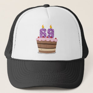 Gorra De Camionero 69 años en el pastel de cumpleaños