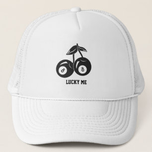 Gorra de camionero 8 Ball Lucky Me Cerezas