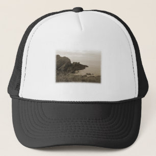 Gorra De Camionero Acantilados en color de la sepia. En el fondo