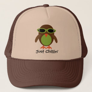 Gorra De Camionero Apenas búho de Chillin con las sombras